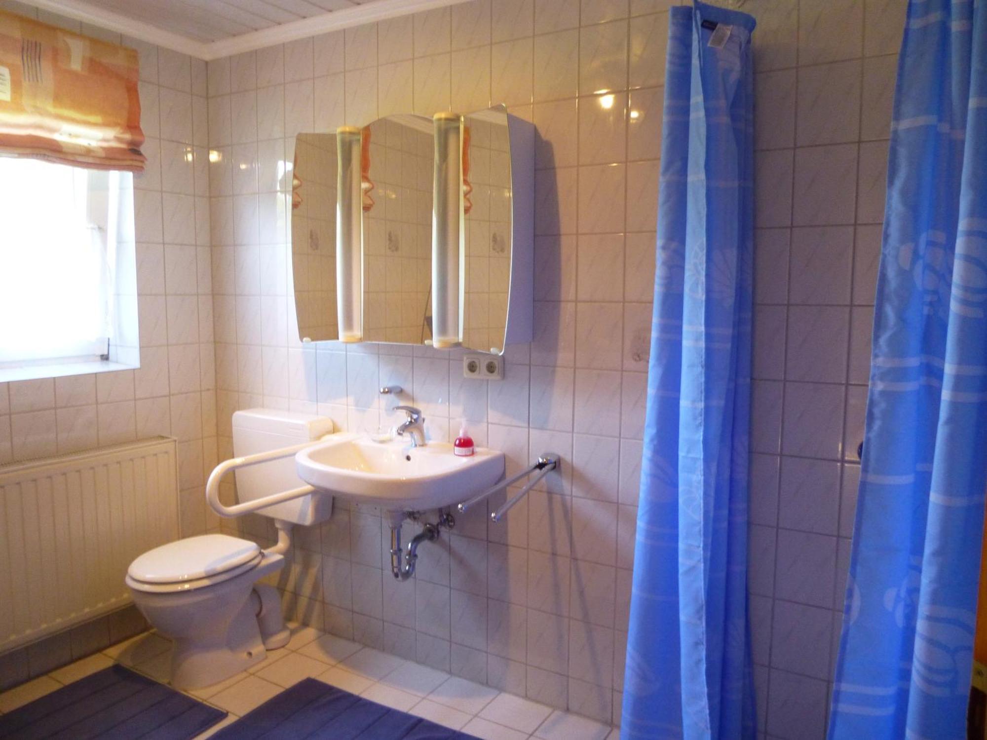 Ferienwohnung Stoeterau - Ebenerdige Fewo Mit Sonnenterrasse Erfde エクステリア 写真